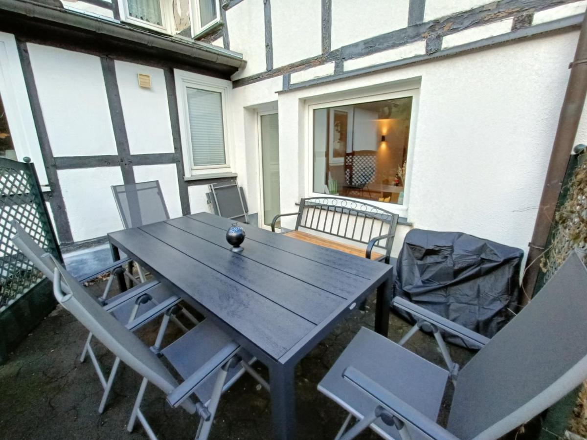Apartment Freeride - 7min To Greenhill, Ps4, Bbq, Terrace, Ssc Schmallenberg